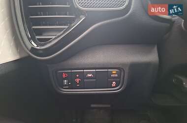 Позашляховик / Кросовер Kia Soul 2021 в 