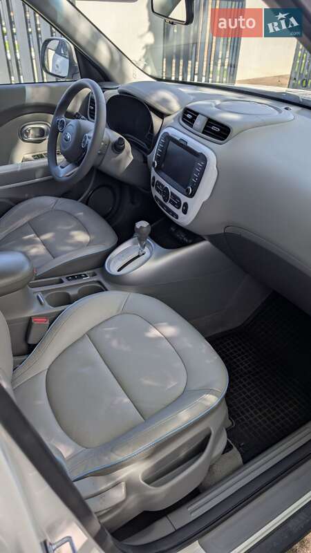 Внедорожник / Кроссовер Kia Soul 2018 в Луцке