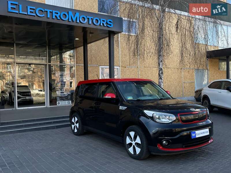 Внедорожник / Кроссовер Kia Soul 2015 в 