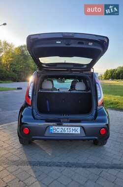 Внедорожник / Кроссовер Kia Soul 2017 в 