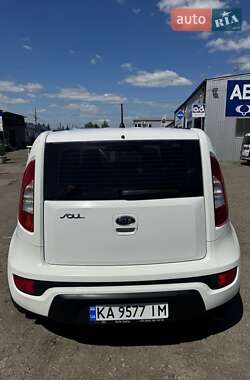 Внедорожник / Кроссовер Kia Soul 2011 в 
