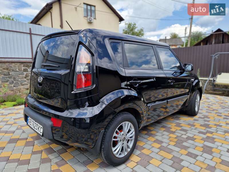 Позашляховик / Кросовер Kia Soul 2010 в Вінниці