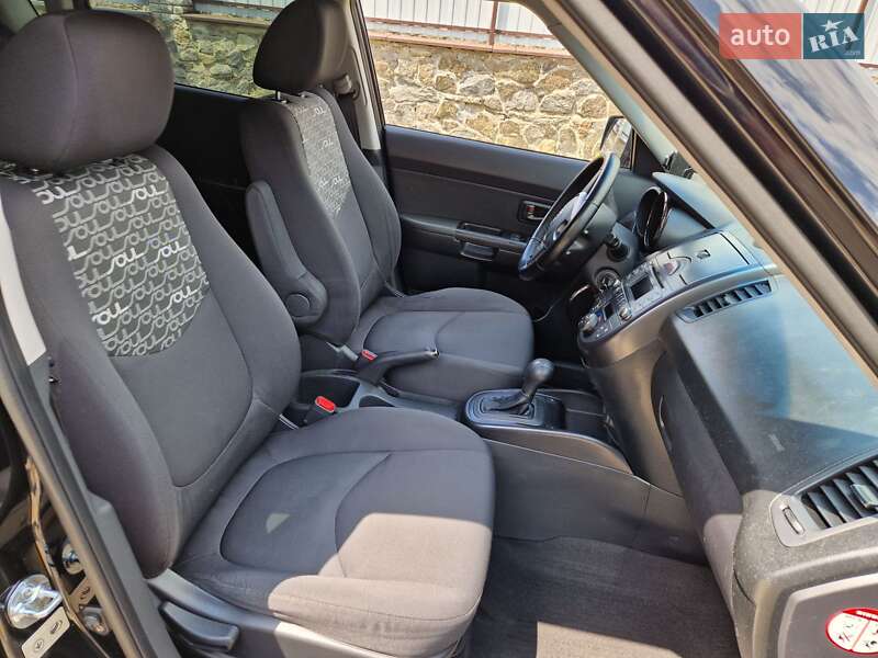 Позашляховик / Кросовер Kia Soul 2010 в Вінниці