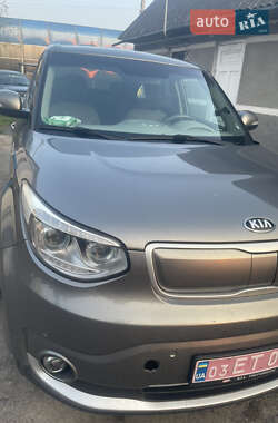 Внедорожник / Кроссовер Kia Soul 2015 в Ровно
