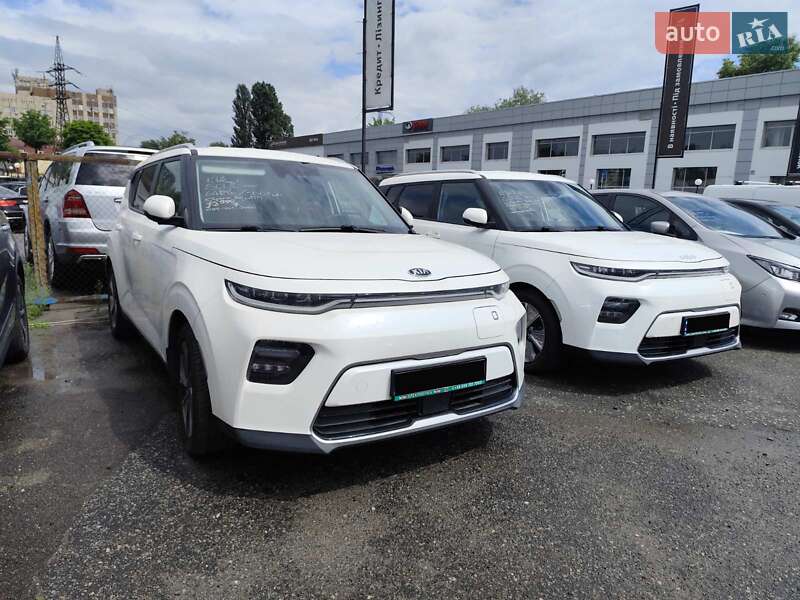Внедорожник / Кроссовер Kia Soul 2020 в Киеве