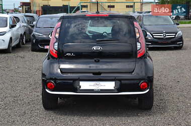 Внедорожник / Кроссовер Kia Soul 2018 в 