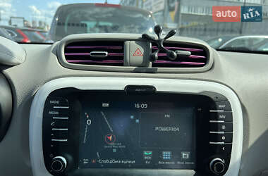 Внедорожник / Кроссовер Kia Soul 2016 в 