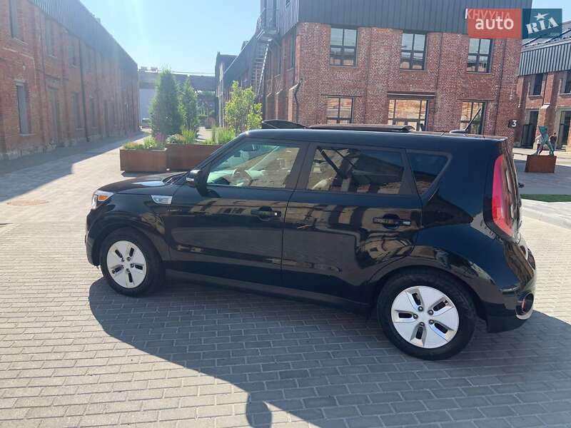 Внедорожник / Кроссовер Kia Soul 2015 в Львове фото 16 Внедорожник / Кроссовер Kia Soul 2015 в Львове