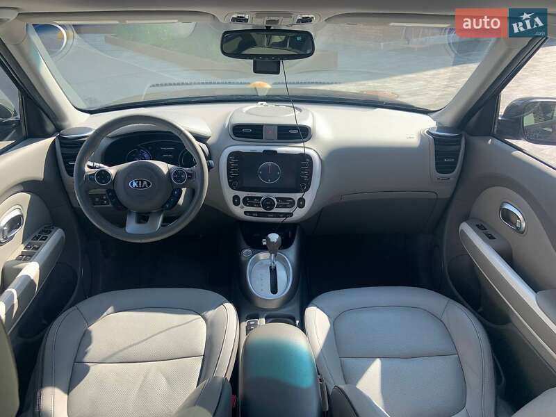 Внедорожник / Кроссовер Kia Soul 2015 в Львове фото 4 Внедорожник / Кроссовер Kia Soul 2015 в Львове