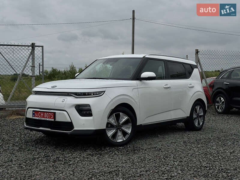 Позашляховик / Кросовер Kia Soul 2021 в Львові