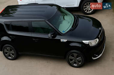 Внедорожник / Кроссовер Kia Soul 2015 в 