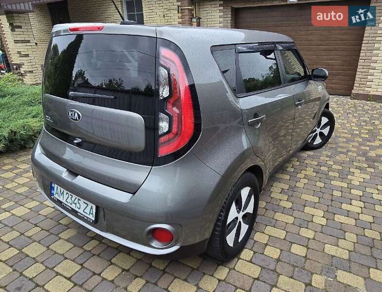 Внедорожник / Кроссовер Kia Soul 2017 в Житомире фото 9 Внедорожник / Кроссовер Kia Soul 2017 в Житомире