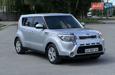 Позашляховик / Кросовер Kia Soul 2014 в Харкові