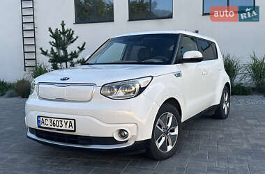 Внедорожник / Кроссовер Kia Soul 2017 в Луцке