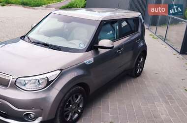 Внедорожник / Кроссовер Kia Soul 2015 в Ивано-Франковске
