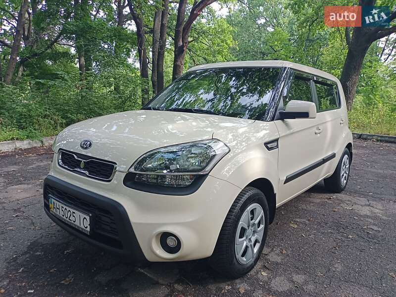 Внедорожник / Кроссовер Kia Soul 2012 в Полтаве