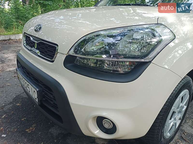 Внедорожник / Кроссовер Kia Soul 2012 в Полтаве
