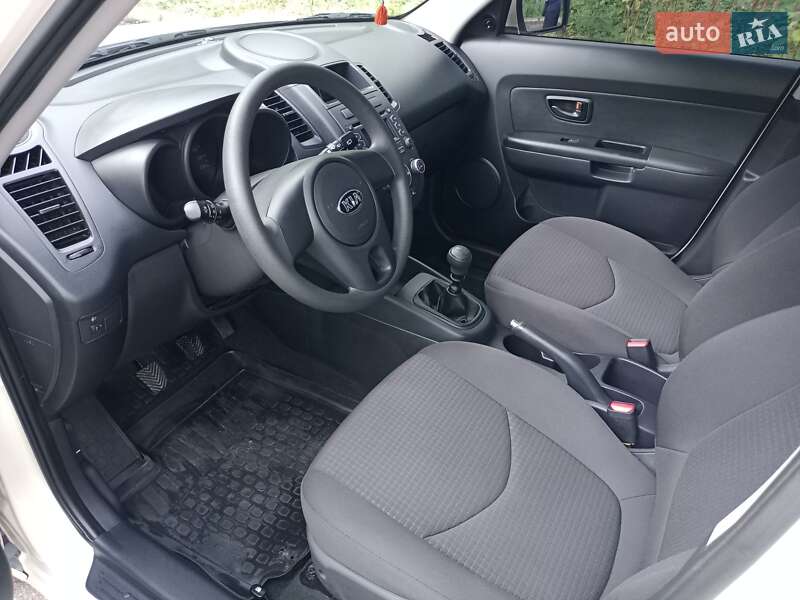 Внедорожник / Кроссовер Kia Soul 2012 в Полтаве