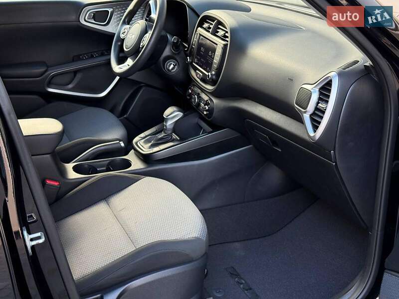 Внедорожник / Кроссовер Kia Soul 2022 в Одессе
