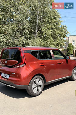 Внедорожник / Кроссовер Kia Soul 2020 в 