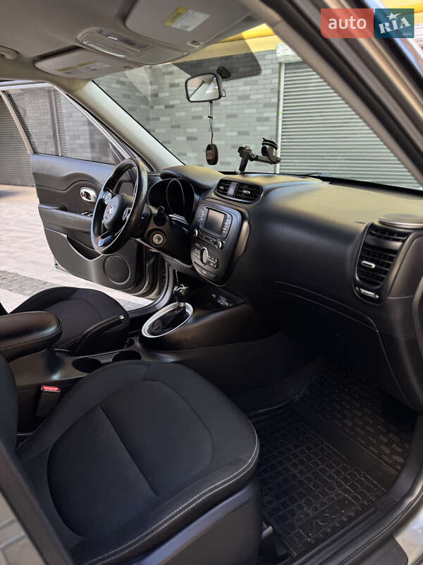 Позашляховик / Кросовер Kia Soul 2017 в Житомирі