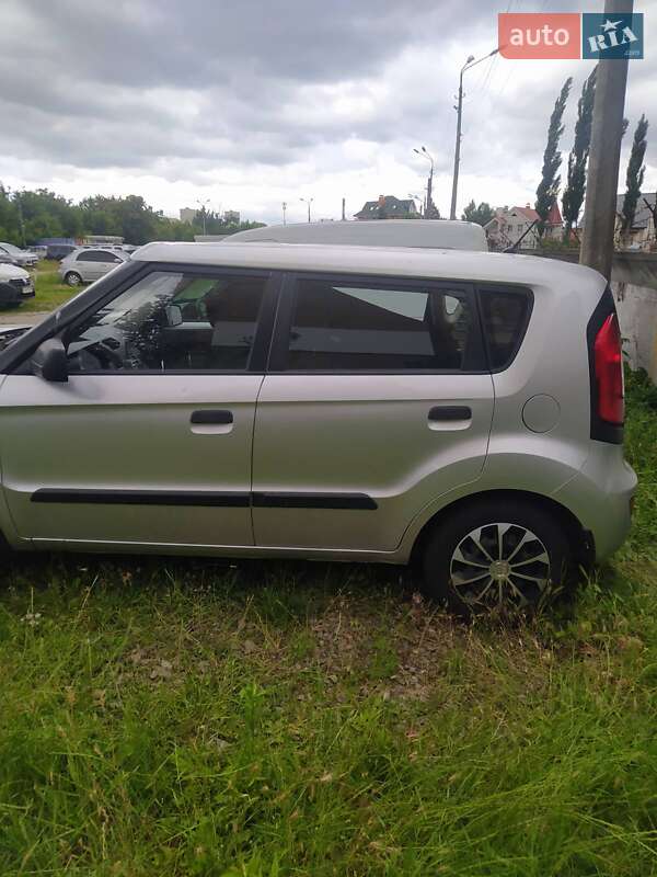Внедорожник / Кроссовер Kia Soul 2012 в Киеве