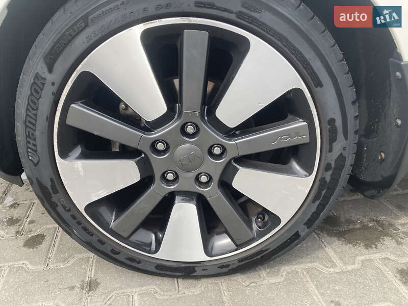 Позашляховик / Кросовер Kia Soul 2015 в Білій Церкві