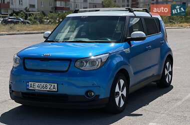 Позашляховик / Кросовер Kia Soul 2014 в Запоріжжі