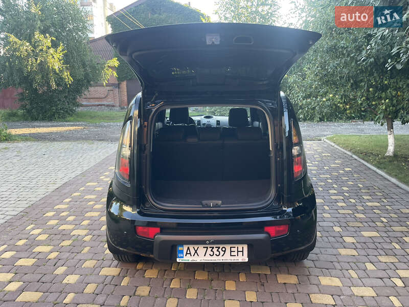 Позашляховик / Кросовер Kia Soul 2010 в Харкові фото 26 Позашляховик / Кросовер Kia Soul 2010 в Харкові