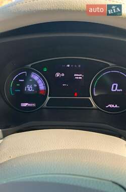 Внедорожник / Кроссовер Kia Soul 2015 в Одессе