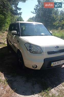 Внедорожник / Кроссовер Kia Soul 2010 в Киеве