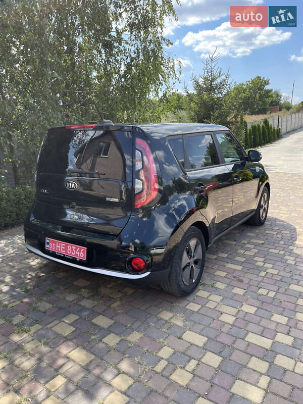 Внедорожник / Кроссовер Kia Soul 2016 в Днепре фото 9 Внедорожник / Кроссовер Kia Soul 2016 в Днепре