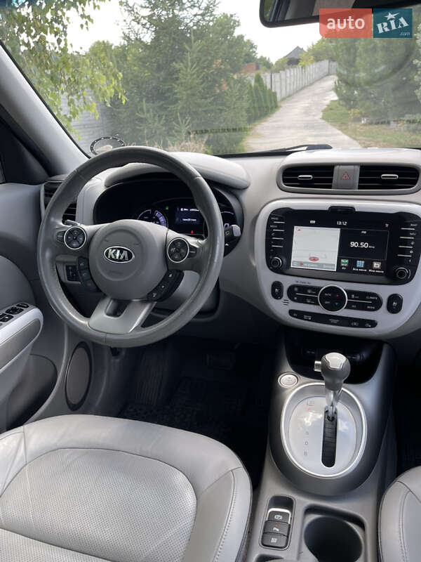 Внедорожник / Кроссовер Kia Soul 2016 в Днепре фото 19 Внедорожник / Кроссовер Kia Soul 2016 в Днепре