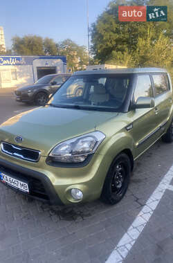 Позашляховик / Кросовер Kia Soul 2011 в Києві