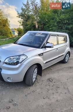 Позашляховик / Кросовер Kia Soul 2011 в Конотопі