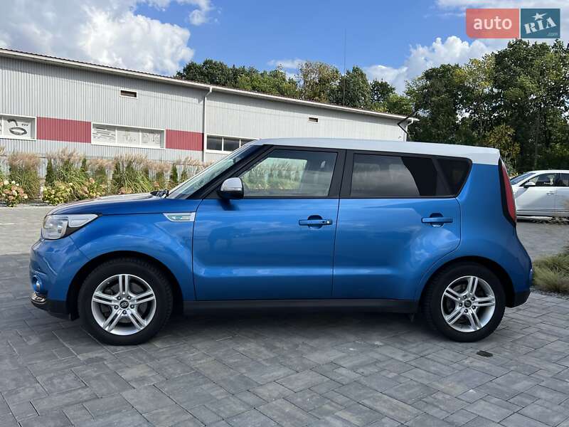 Внедорожник / Кроссовер Kia Soul 2015 в Луцке