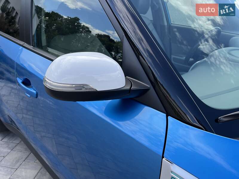 Внедорожник / Кроссовер Kia Soul 2015 в Луцке