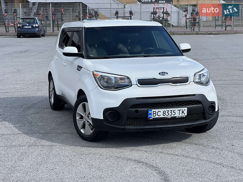 Позашляховик / Кросовер Kia Soul 2016 в Львові