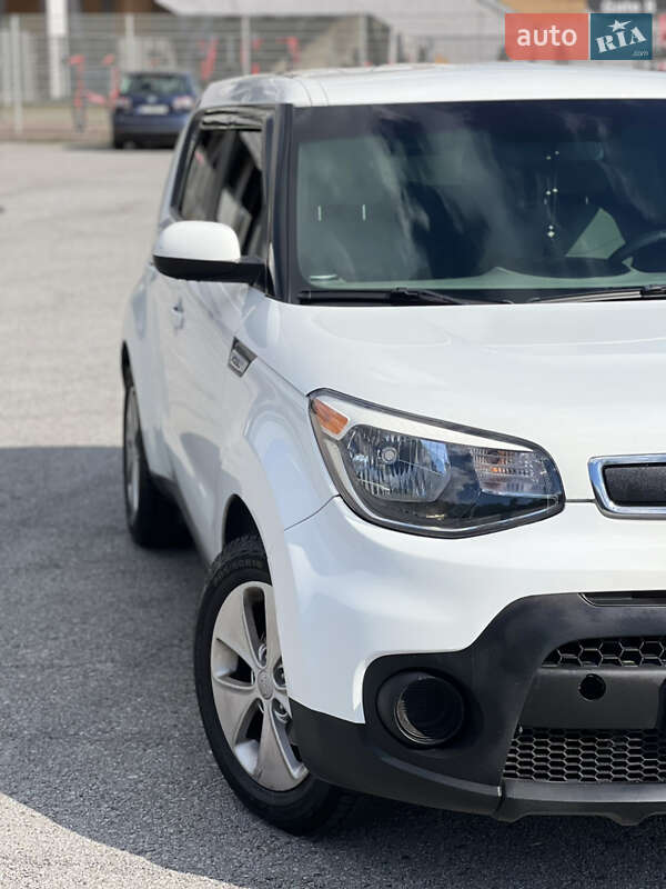 Позашляховик / Кросовер Kia Soul 2016 в Львові