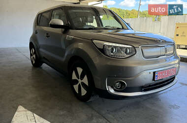 Внедорожник / Кроссовер Kia Soul 2015 в Львове