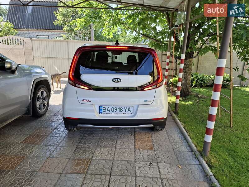 Внедорожник / Кроссовер Kia Soul 2020 в Светловодске