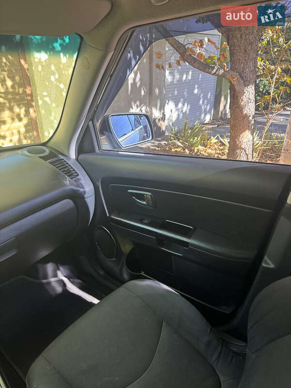 Позашляховик / Кросовер Kia Soul 2011 в Одесі