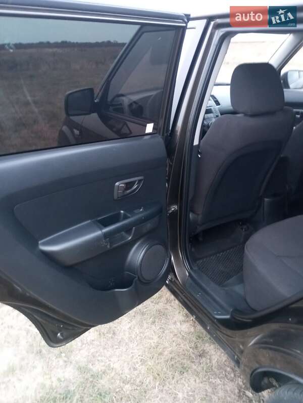 Позашляховик / Кросовер Kia Soul 2011 в Голованівську фото 12 Позашляховик / Кросовер Kia Soul 2011 в Голованівську