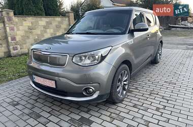 Внедорожник / Кроссовер Kia Soul 2015 в Луцке