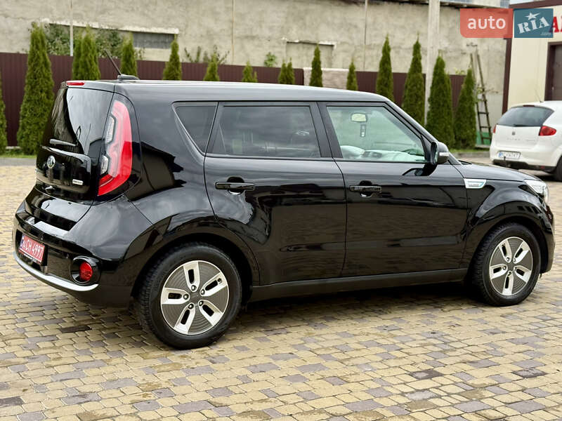 Позашляховик / Кросовер Kia Soul 2018 в Тернополі