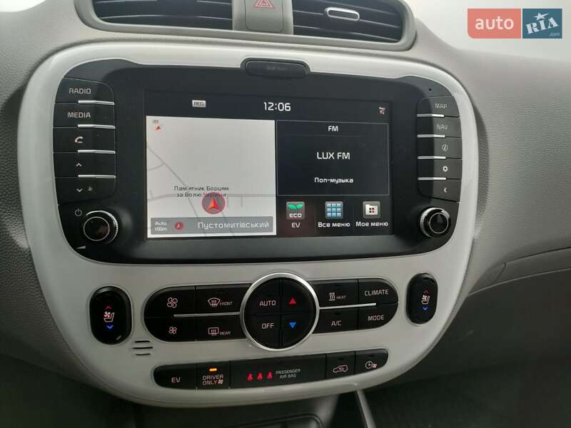 Позашляховик / Кросовер Kia Soul 2017 в Львові