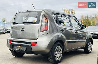 Внедорожник / Кроссовер Kia Soul 2011 в 