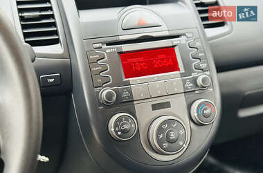 Внедорожник / Кроссовер Kia Soul 2011 в 