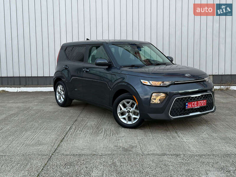 Внедорожник / Кроссовер Kia Soul 2020 в Черновцах