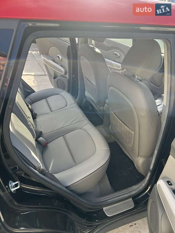 Внедорожник / Кроссовер Kia Soul 2016 в Одессе